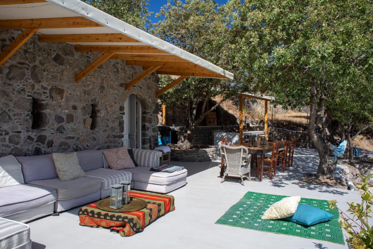 My Old Stone House In A 2 000 Sqm Private Garden With Fab Glamping Tent Mandraki  Ngoại thất bức ảnh