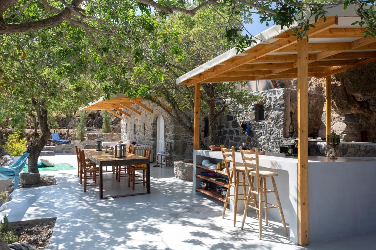 My Old Stone House In A 2 000 Sqm Private Garden With Fab Glamping Tent Mandraki  Ngoại thất bức ảnh